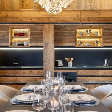 Grand-place 16 - 7 Pers - Attique Magnifique * Nendaz